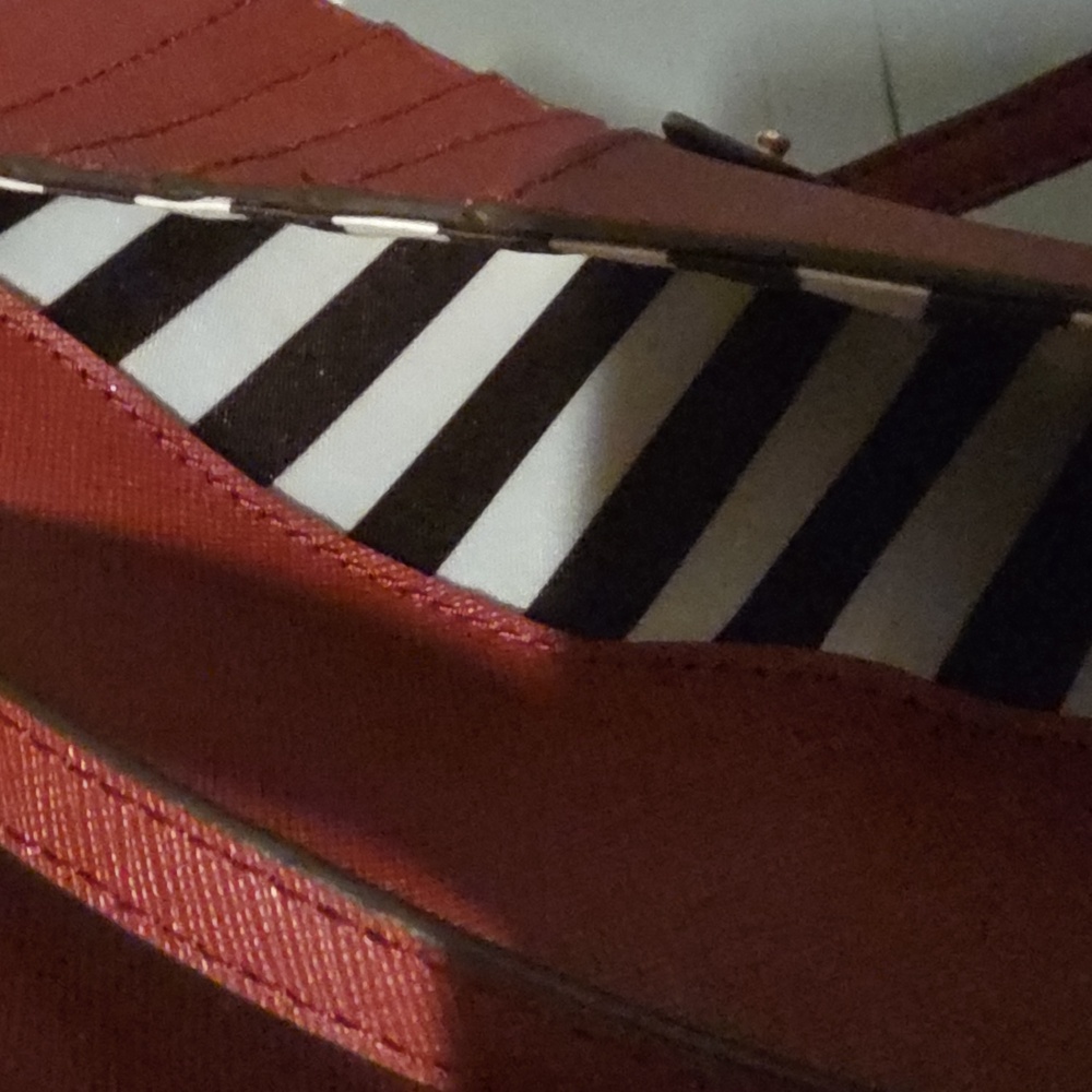 HENRI BENDEL NEW YORK Multi Red/Orange Crossbody/Clutch/Wallet Leather Bag - Picture 14 of 15